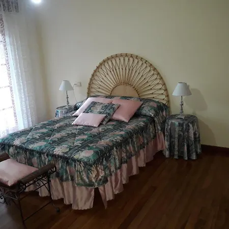 בית נופש Chalet Adosado Con Garaje En Urbanizacion Piscina סנשנשו